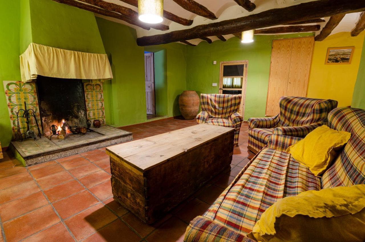Turismo Rural La Ojinegra Alloza Exterior photo